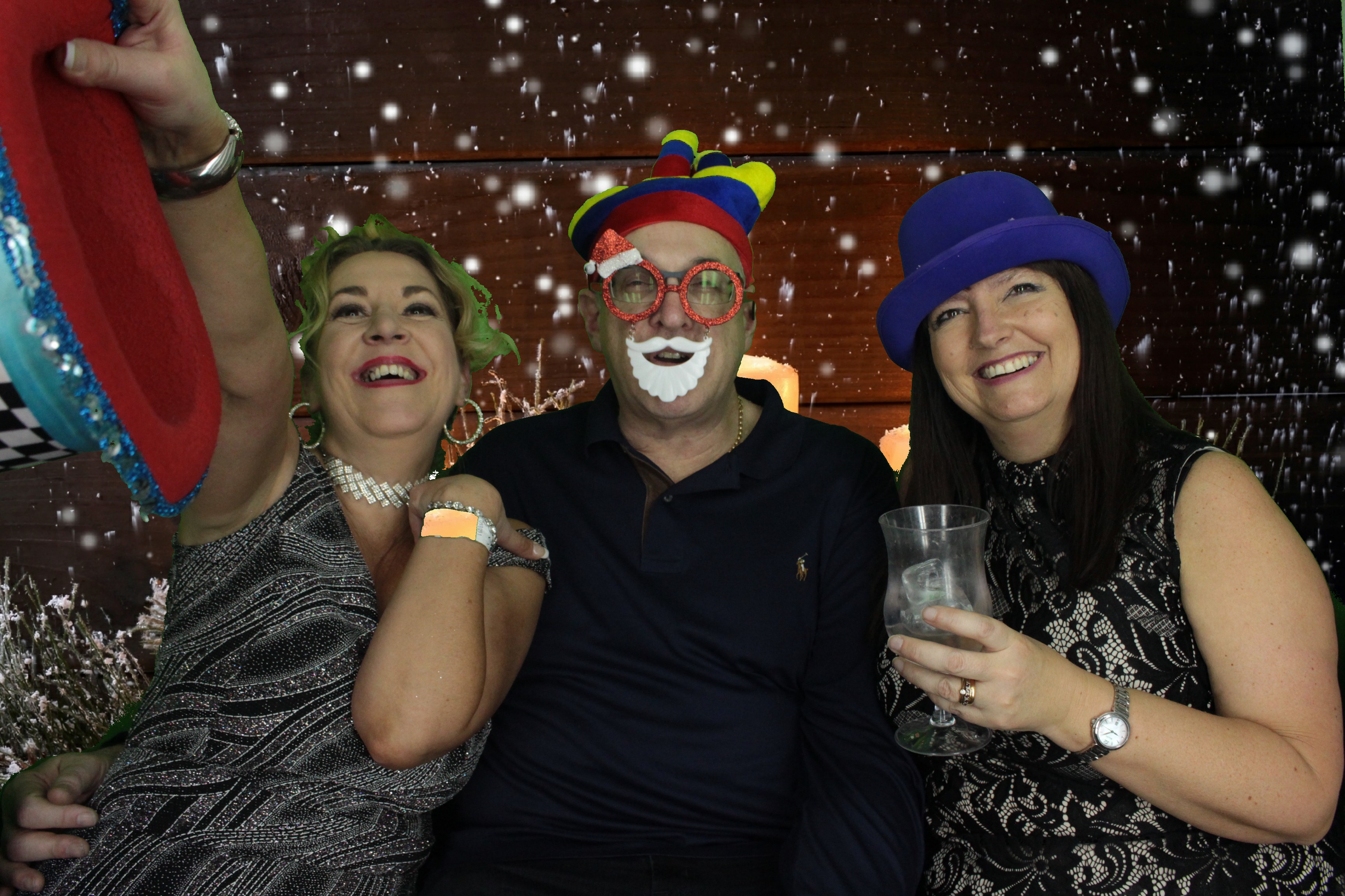 One Line Christmas Party | View more photos from the event at gallery.myphotoboothexperience.co.uk/u/MyPhotoBoothExperienceLtd/One-Line-Christmas-Party